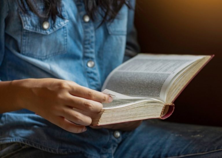 Top 10 Best Books of the Bible to Start with as a New Believer - Grace ...