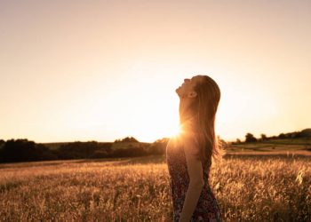 10 Ways to Overcome Anxiety Through God’s Grace